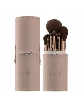 delilah VEGAN BRUSH...
