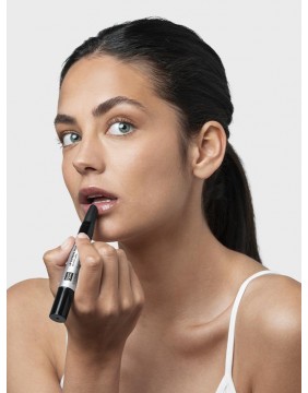 MARTIDERM LŪPAS PUTLINANTIS, UŽPILDANTIS, KONTŪRĄ KOREGUOJANTIS BALZAMAS LIP SUPREME BALM. 4,5 ml